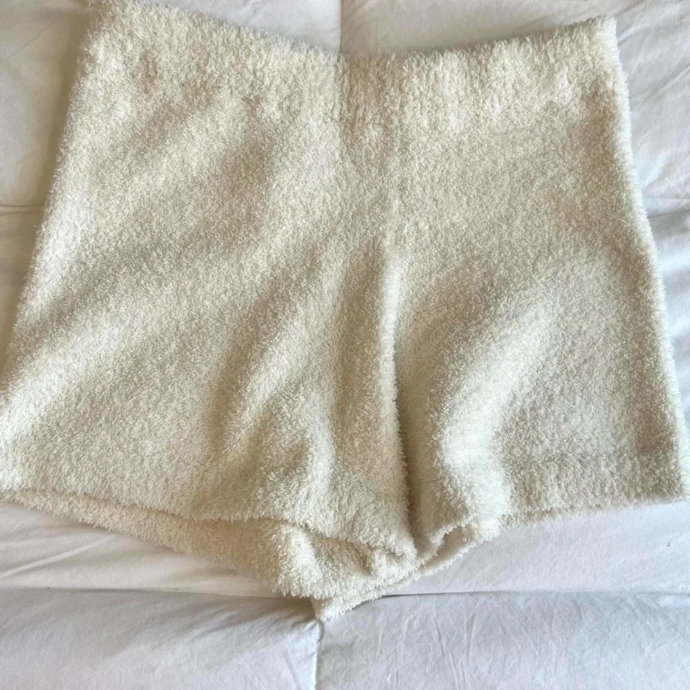 Cream fuzzy matching set cropped tank top and shorts size small